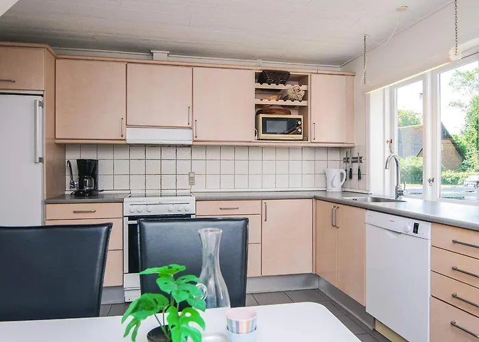 6 Person In * Højer